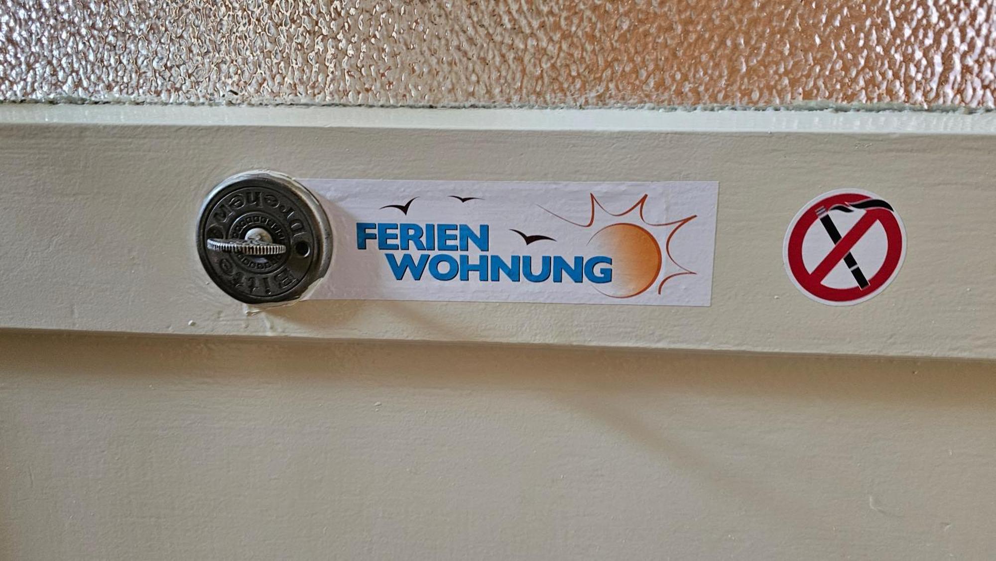 Pension Weisse Rose, Parkplatz, Fruehstueck, Wlan, Zentral Bad Elster Bilik gambar